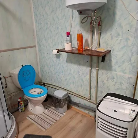 Keturvietis Sveciu Namai Pas Neila パランガ